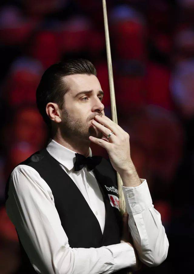 坐在一起 坐在一起