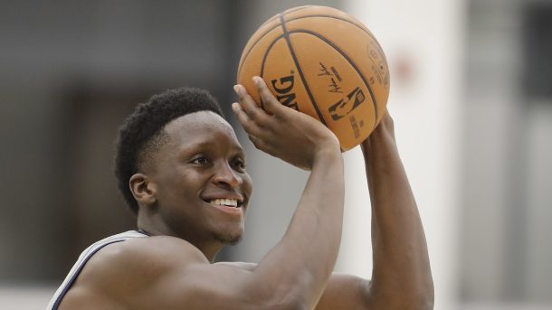 东契奇与安 东契奇与安